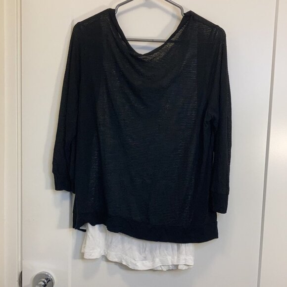 OLIVIA MOON Sz L 2 Layer Soft Drapy Top NWT - Picture 3 of 3